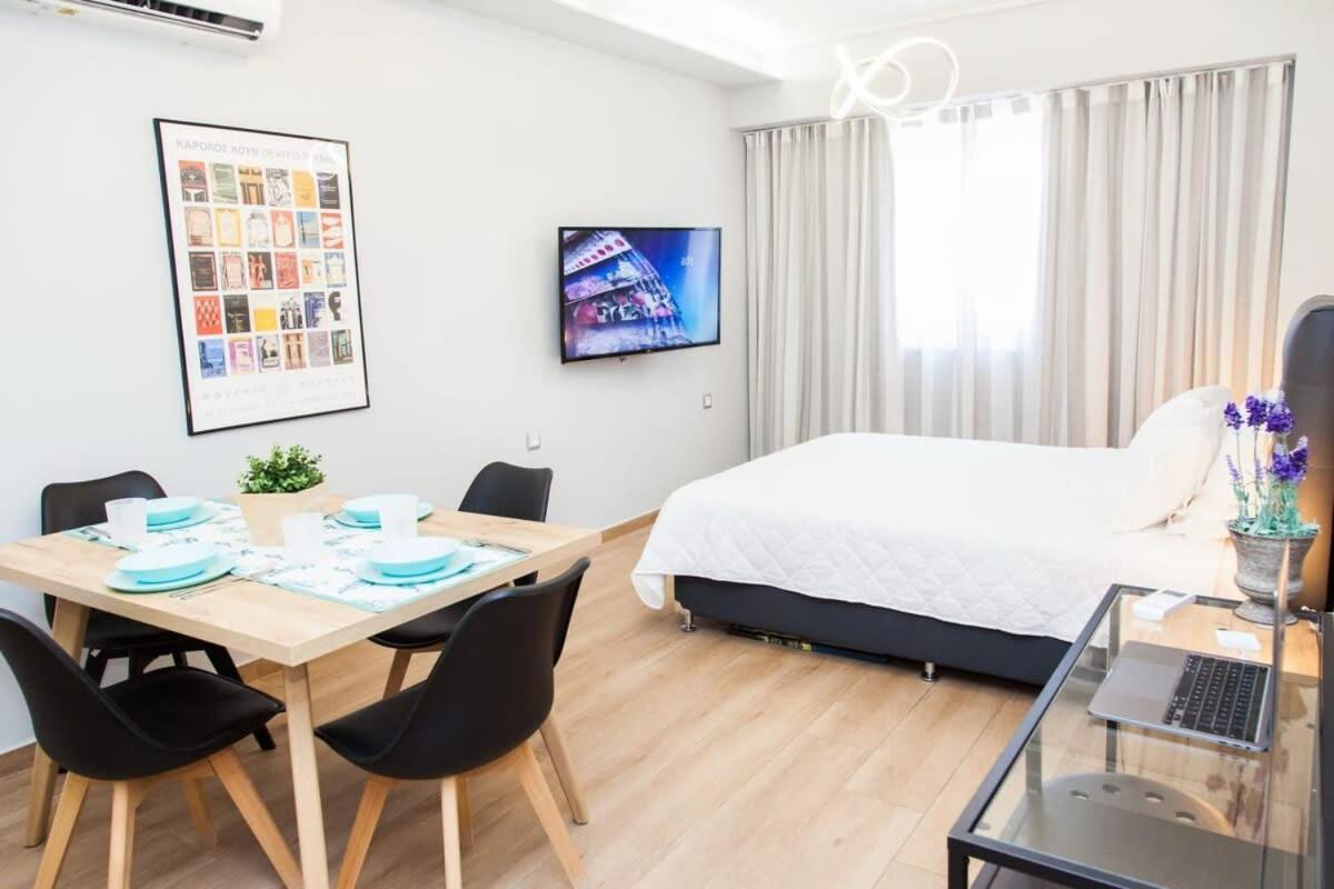 Contemporary And Chic Apartment In Central เอเธนส์ ภายนอก รูปภาพ